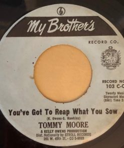Alternative view of Tommy Moore (11) - Hey Little Girl (7") (Very Good Plus (VG+))