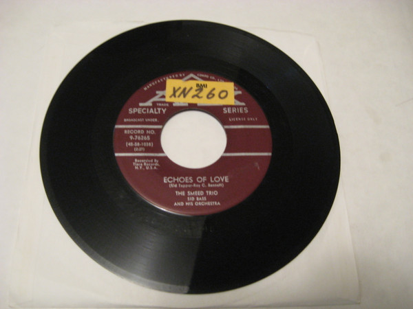The Smeed Trio, Sid Bass And His Orchestra - I've Got Bells On My Heart / Echoes Of Love (7", Single) (Very Good (VG)) - Image 2