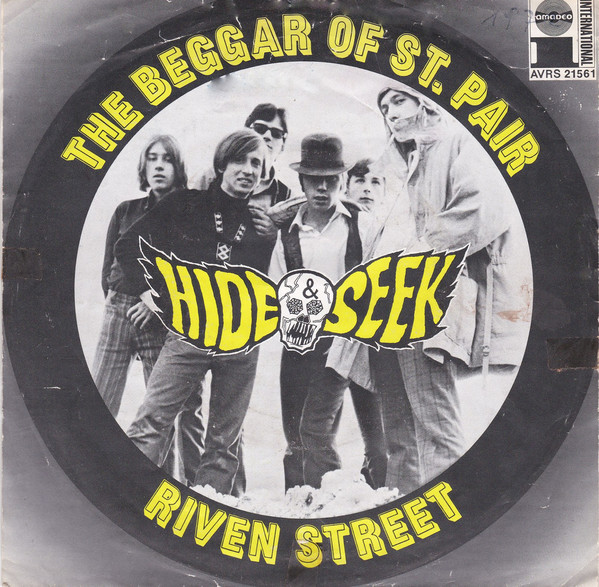 Hide & Seek (4) - The Beggar Of St. Pair / Riven Street (7", Single) (Near Mint (NM or M-))