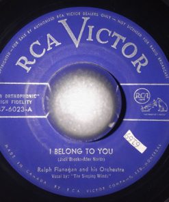 Alternative view of Ralph Flanagan And His Orchestra - Go Moses Go / I Belong To You (7", Single) (Very Good Plus (VG+))
