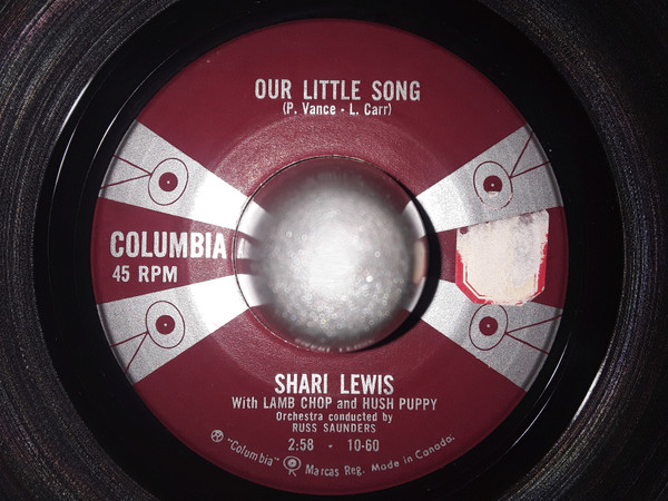 Shari Lewis With Lambchop (2) And Hushpuppy (3), Charleyhorse (2) - Three Little Butterflies / Our Little Song (7", Single) (Very Good Plus (VG+)) - Image 2