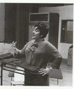 Alternative view of Victoria De Los Angeles – Gioacchino Rossini • Charles Gounod • Giuseppe Verdi • Giacomo Puccini • Pietro Mascagni • Ruggiero Leoncavallo • Alfredo Catalani • Jules Massenet • Georges Bizet • Gerónimo Giménez • Manuel Fernández Caballero • Francisco Asenj - Diva (CD, Comp, Mono, RM) (Near Mint (NM or M-))
