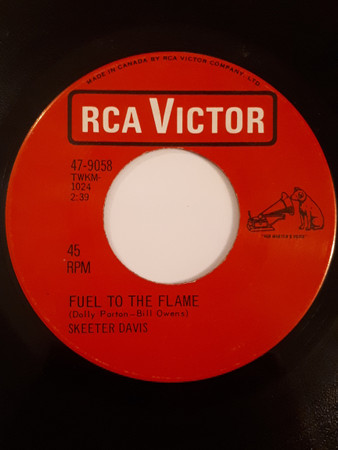 Skeeter Davis - Fuel To The Flame (7", Single) (Very Good (VG))