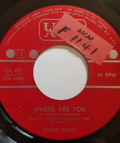 Shirley Bassey - Climb Every Mountain (7", Single) (Very Good Plus (VG+))