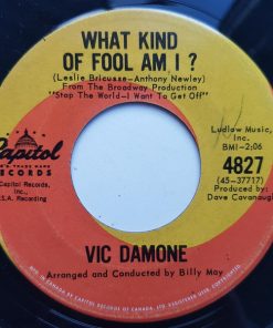 Alternative view of Vic Damone - Charmaine / What Kind Of Fool Am I? (7") (Very Good Plus (VG+))
