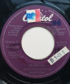 Jessi Colter - Holdin' On (7", Single) (Very Good Plus (VG+))