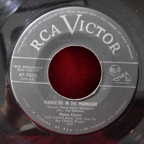Perry Como With Mitchell Ayres And His Orchestra And The Ray Charles Singers - Love Makes The World Go 'Round (7", Single) (Near Mint (NM or M-)) - Image 2
