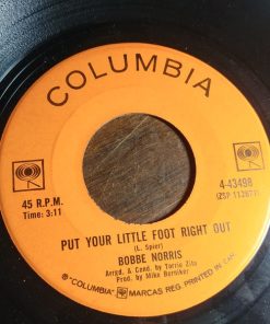 Bobbe Norris - Put Your Little Foot Right Out / Quiet Room (7") (Near Mint (NM or M-))