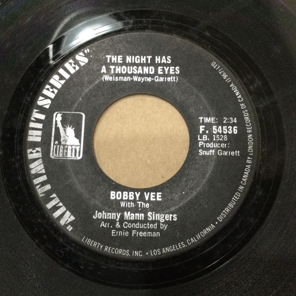 Bobby Vee With The Johnny Mann Singers - The Night Has A Thousand Eyes / Charms (7", Single, RE) (Near Mint (NM or M-)) - Image 3