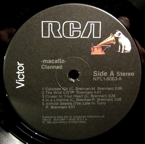 Clannad - Macalla (LP, Album) (Mint (M)) - Image 3