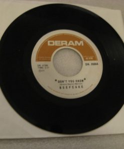 Beefcake (5) - Don't You Know / There You Go Again (7", Single) (Near Mint (NM or M-))