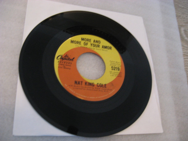 Nat King Cole - Marnie / More And More Of Your Amor (7", Single) (Near Mint (NM or M-)) - Image 2