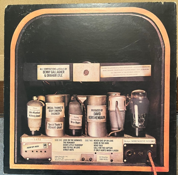 Gallagher & Lyle - Love On The Airwaves (LP, Album) (Mint (M)) - Image 3