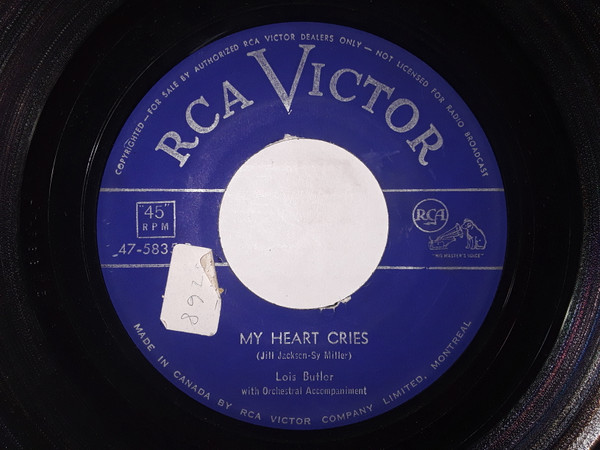 Lois Butler - Let Me Hold You In My Arms / My Heart Cries (7", Single) (Very Good (VG)) - Image 2