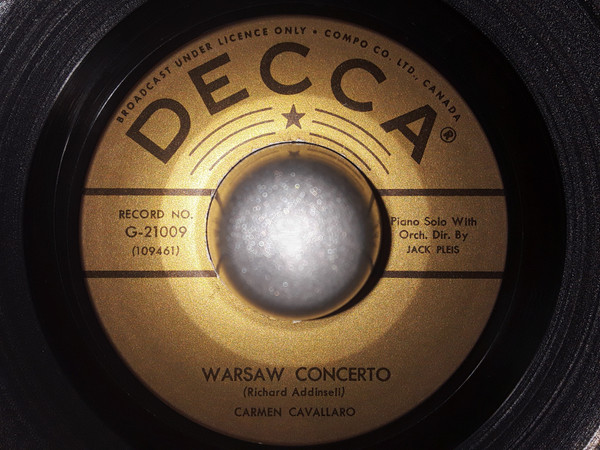 Carmen Cavallaro And His Orchestra - Warsaw Concerto (7") (Near Mint (NM or M-))