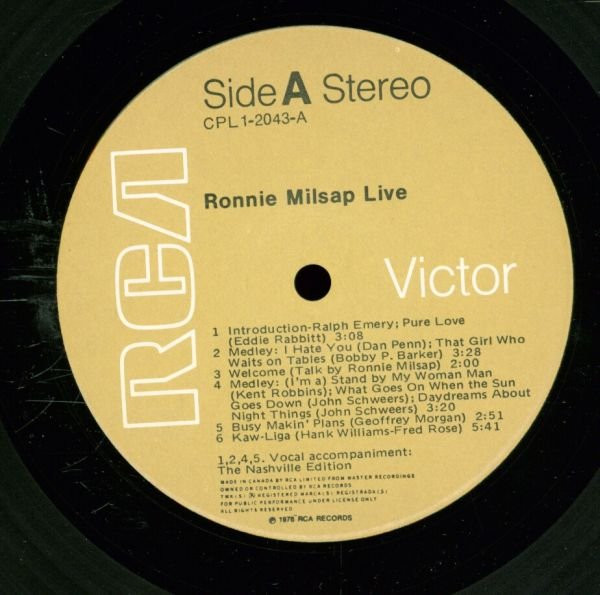 Ronnie Milsap - Live (LP) (Mint (M)) - Image 3