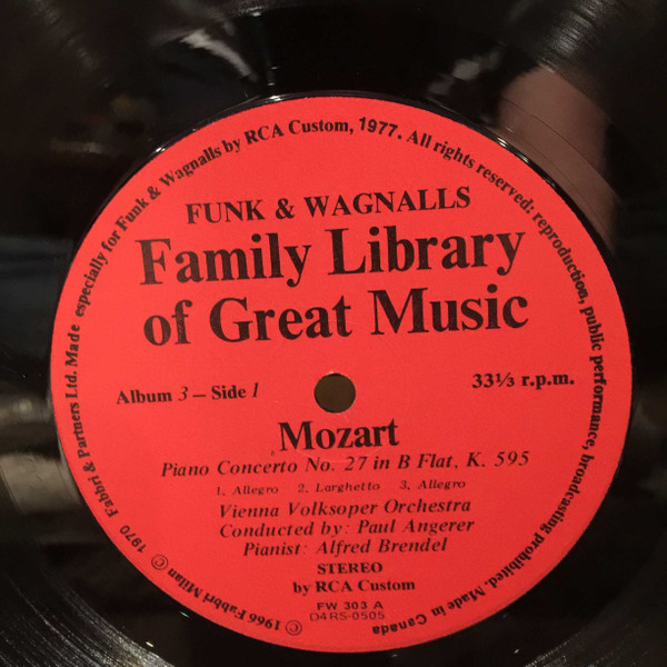 Various, Wolfgang Amadeus Mozart - The Piano Concerto In B Flat - Funk & Wagnalls Family Library Of Great Music - Album 3 (LP, Comp) (Mint (M)) - Image 3