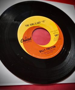 Billy Preston - The Girl's Got "It" (7") (Good Plus (G+))