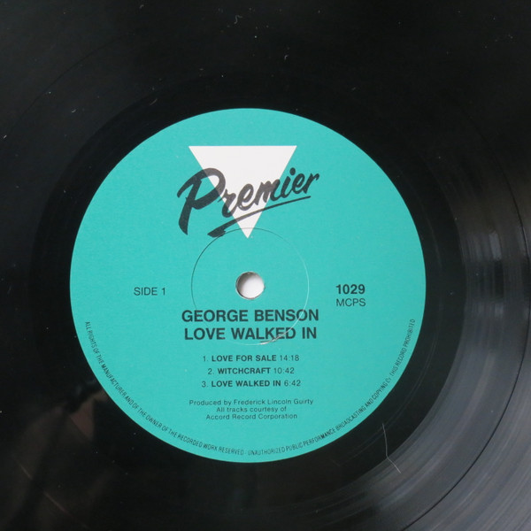 George Benson - Love Walked In (LP, Comp) (Near Mint (NM or M-)) - Image 3