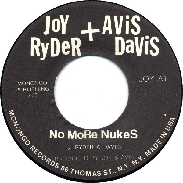 Joy Ryder + Avis Davis - No More Nukes / Nasty Secretary (7") (Near Mint (NM or M-)) - Image 3