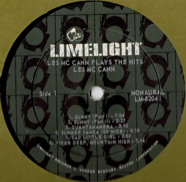 Les McCann - Les McCann Plays The Hits (LP, Album, Mono, Mer) (Near Mint (NM or M-)) - Image 2