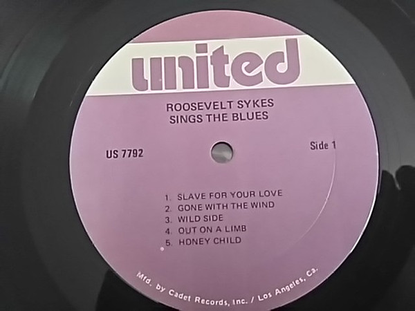 Roosevelt Sykes - Roosevelt Skyes Sings The Blues (LP, RE) (Very Good Plus (VG+)) - Image 3