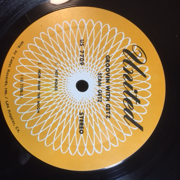 Stan Getz - Groovin' With Getz (LP, Comp) (Near Mint (NM or M-)) - Image 4