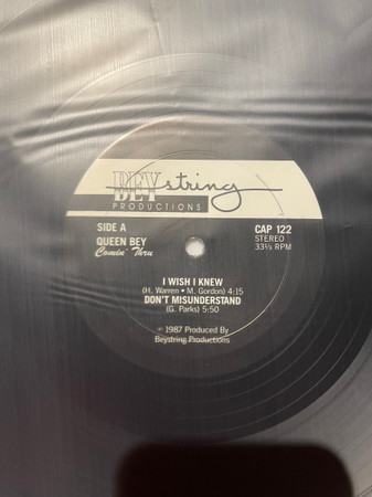 Queen Bey - Comin' Thru (LP, MiniAlbum) (Very Good (VG)) - Image 2