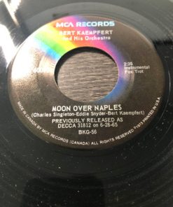 Bert Kaempfert & His Orchestra - Moon Over Naples (7", Single) (Very Good Plus (VG+))