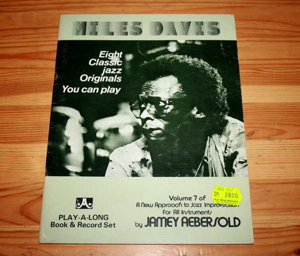 Jamey Aebersold - Miles Davis (Eight Classic Jazz Originals You Can Play) (LP) (Very Good (VG)) - Image 3