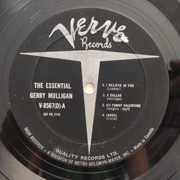 Gerry Mulligan - The Essential Gerry Mulligan (LP, Comp) (Near Mint (NM or M-)) - Image 5