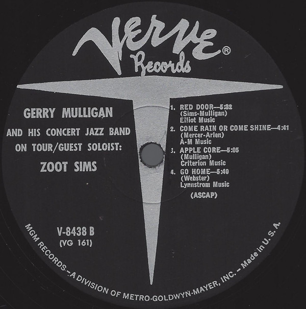 Gerry Mulligan And The Concert Jazz Band* Guest Soloist: Zoot Sims - Gerry Mulligan And The Concert Jazz Band On Tour (LP, Album, Mono) (Very Good Plus (VG+)) - Image 4
