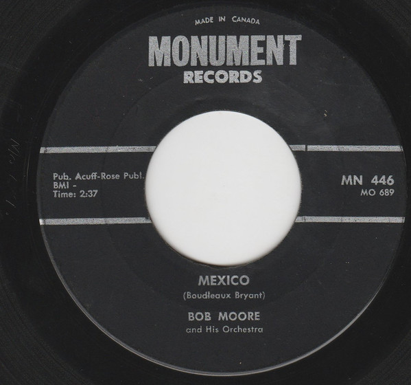 Bob Moore And His Orchestra - Mexico (7", Single) (Near Mint (NM or M-))