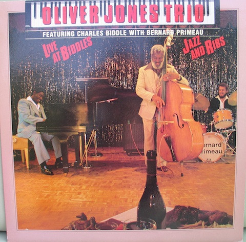 Oliver Jones Trio - Live At Biddles (LP, Album) (Very Good Plus (VG+))
