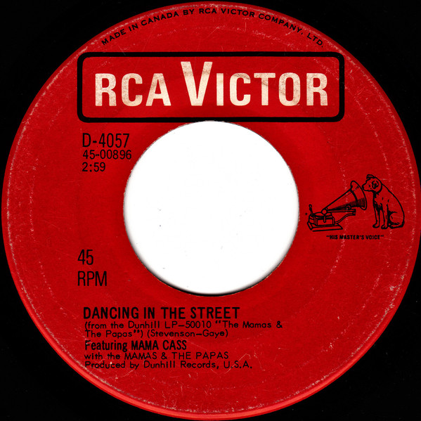 The Mamas & The Papas Featuring Cass Elliot - Dancing In The Street (7", Single) (Near Mint (NM or M-))
