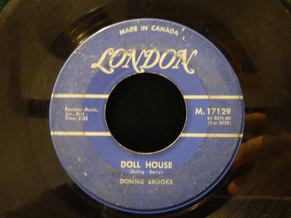Donnie Brooks - Round Robin (7", Single) (Near Mint (NM or M-)) - Image 2