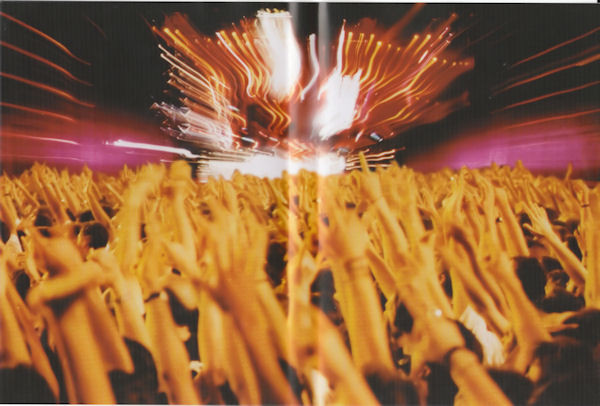 AC/DC - No Bull (Live - Plaza De Toros, Madrid) (DVD-V, Copy Prot., Multichannel, PAL, Dol) (Mint (M)) - Image 5