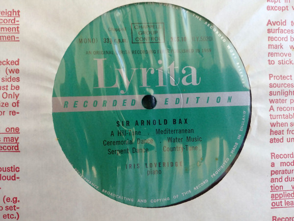 Iris Loveridge-2