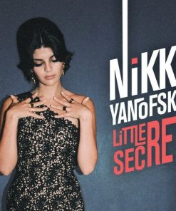 Nikki Yanofsky-0