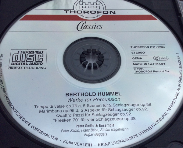 Peter Sadlo & Ensemble spielen Bertold Hummel-2