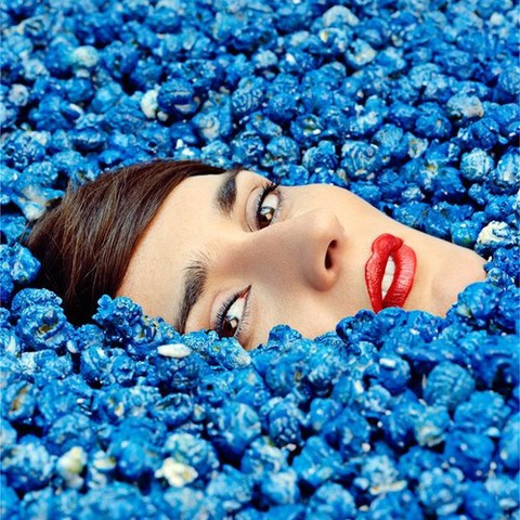 Yelle-0