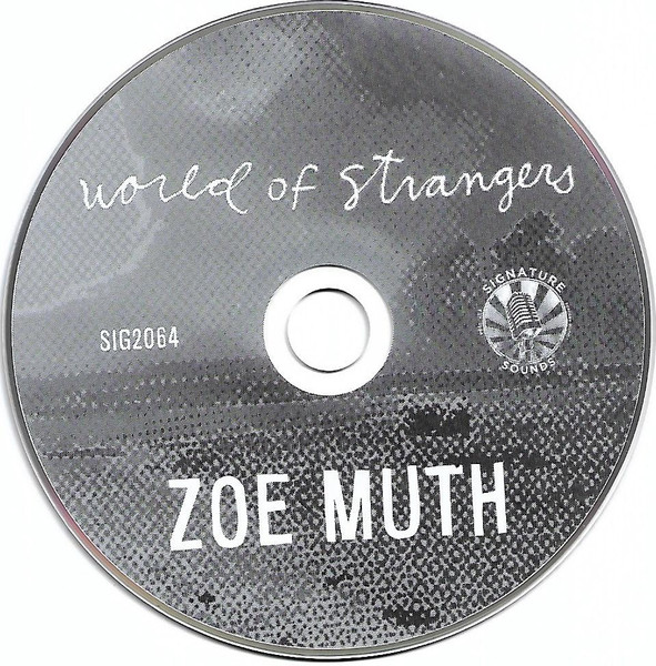 Zoe Muth-4