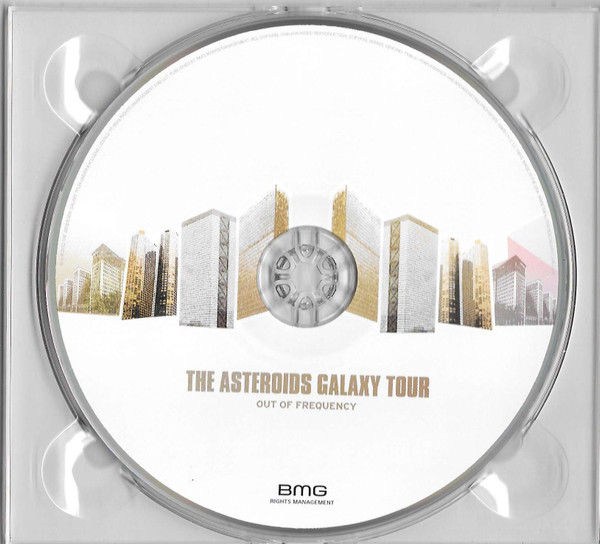The Asteroids Galaxy Tour-2