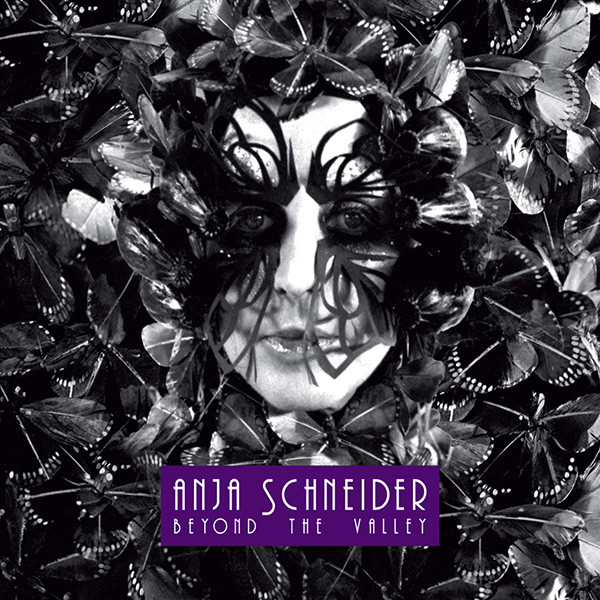 Anja Schneider-0