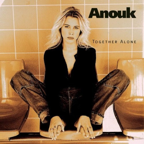 Anouk-0