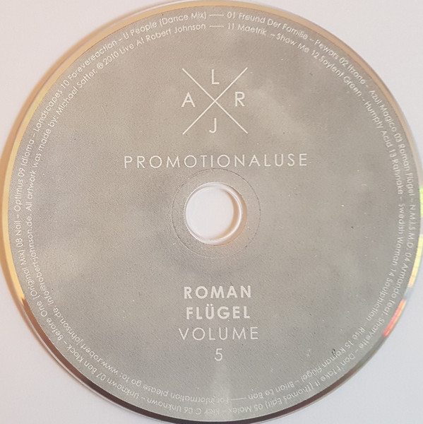 Roman Flügel-3