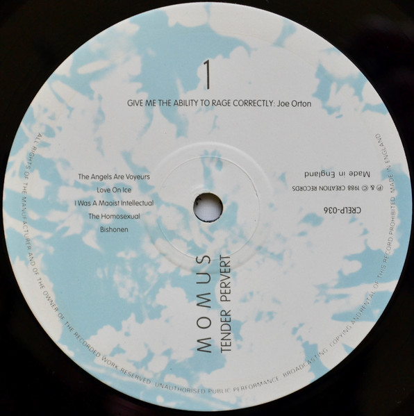 Momus-2